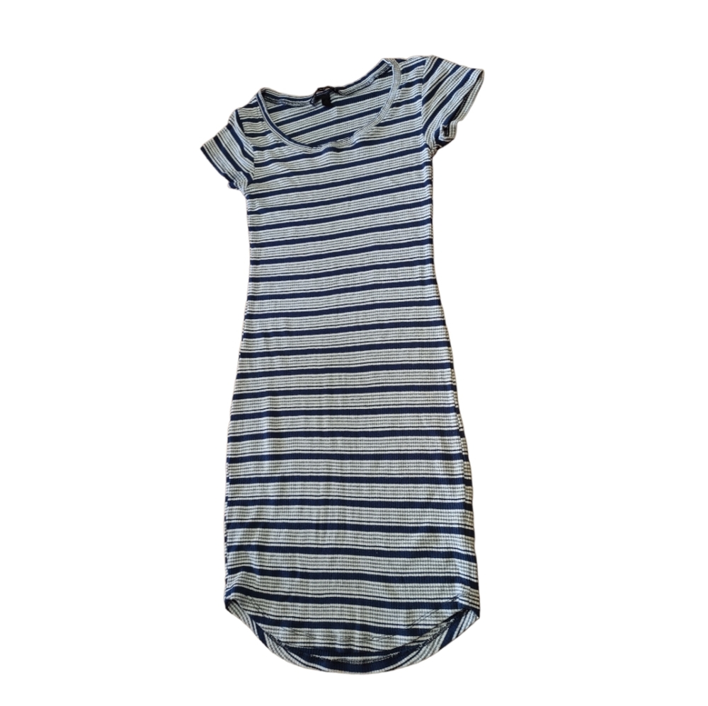 Derek Heart dress patterned size M